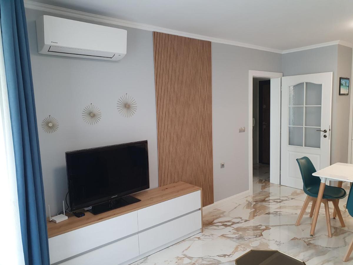 Sarafovo Sea Star Apartment Burgas Bagian luar foto