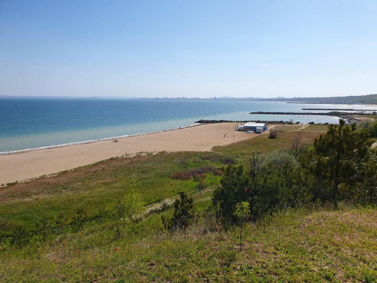 Sarafovo Sea Star Apartment Burgas Bagian luar foto